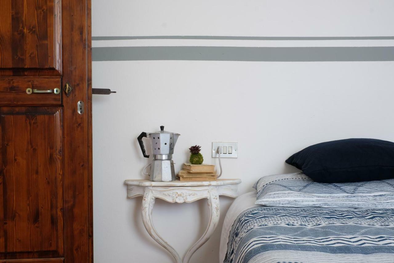 Casa Monteluro - B&B 타불리아 외부 사진